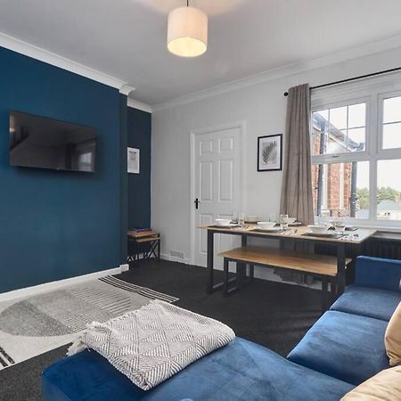 Cosy 3-Bedroom House In Seaham - Street Parking 외부 사진